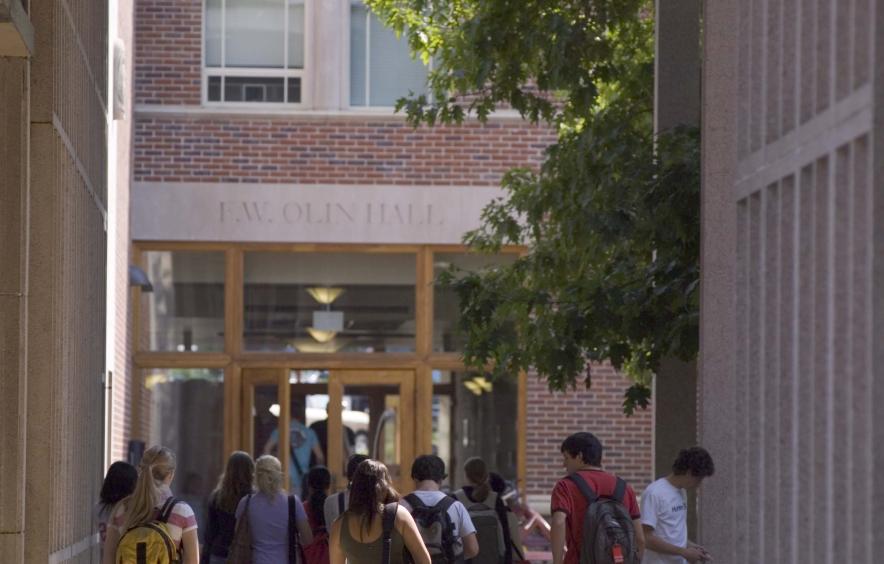 Students in front of Olin Hall 